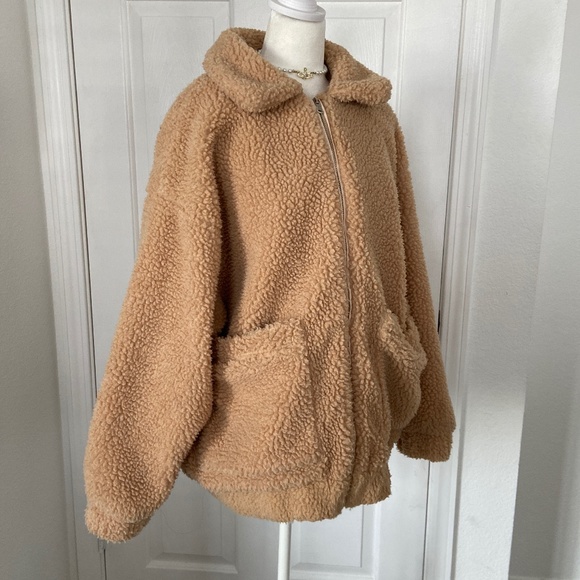I AM GIA Teddy Coat 🧸 - Picture 2 of 8